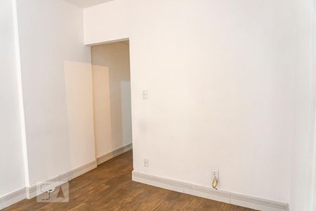 Sala de kitnet/studio para alugar com 1 quarto, 38m² em Bela Vista, São Paulo