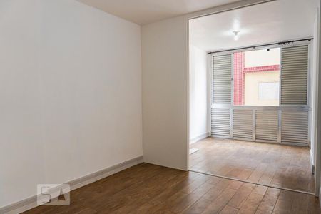 Sala de kitnet/studio para alugar com 1 quarto, 38m² em Bela Vista, São Paulo