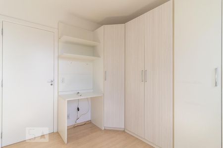 Dormitório 3 de apartamento à venda com 3 quartos, 84m² em Jardim Botânico, Porto Alegre