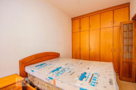Quarto de apartamento para alugar com 1 quarto, 60m² em São Geraldo, Porto Alegre