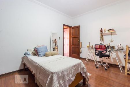 Casa para alugar com 460m², 4 quartos e 6 vagas Casa para alugar com 460m², 4 quartos e 6 vagasquarto 2