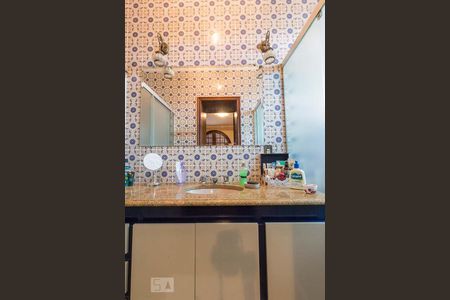 Casa para alugar com 460m², 4 quartos e 6 vagas Casa para alugar com 460m², 4 quartos e 6 vagassuíte