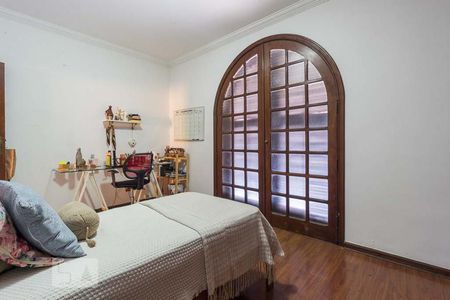 Casa para alugar com 460m², 4 quartos e 6 vagas Casa para alugar com 460m², 4 quartos e 6 vagasquarto 2