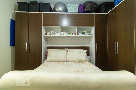 Casa à venda com 2 quartos, 65m² em Penha Circular, Rio de Janeiro