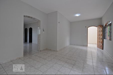 Sala de casa para alugar com 2 quartos, 120m² em Jardim Nordeste, São Paulo