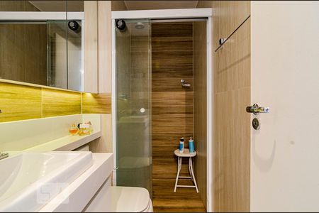 Banheiro de kitnet/studio à venda com 1 quarto, 27m² em Jardim Paulista, São Paulo