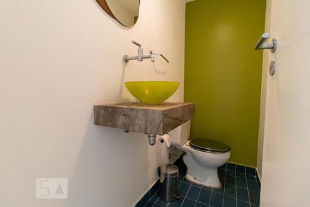 Lavabo de apartamento para alugar com 1 quarto, 96m² em Bela Vista, São Paulo