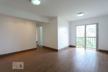 Sala de apartamento para alugar com 2 quartos, 70m² em Vila Suzana, São Paulo