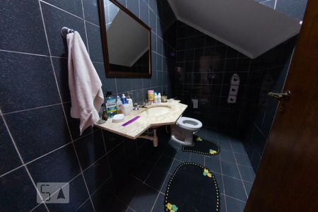 Lavabo de casa para alugar com 3 quartos, 132m² em Vila Palmeiras, São Paulo