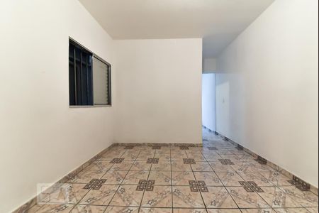 Sala - Quarto de casa para alugar com 1 quarto, 45m² em Dos Casa, São Bernardo do Campo