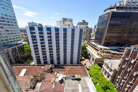 Vista de kitnet/studio à venda com 1 quarto, 40m² em Centro Histórico, Porto Alegre