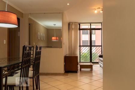 Sala de apartamento à venda com 3 quartos, 76m² em Vila Campestre, São Paulo