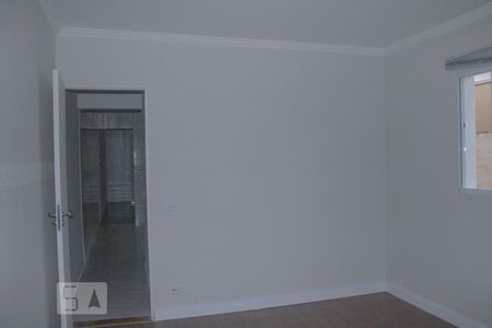 Quarto 1 de casa para alugar com 3 quartos, 90m² em Jardim Caner, Taboão da Serra