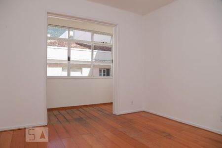 Sala de apartamento para alugar com 2 quartos, 65m² em Tijuca, Rio de Janeiro