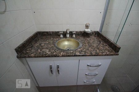 Banheiro de casa à venda com 3 quartos, 360m² em Jardim Trevo, Jundiaí