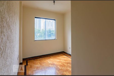 Sala de apartamento para alugar com 3 quartos, 90m² em Lourdes, Belo Horizonte