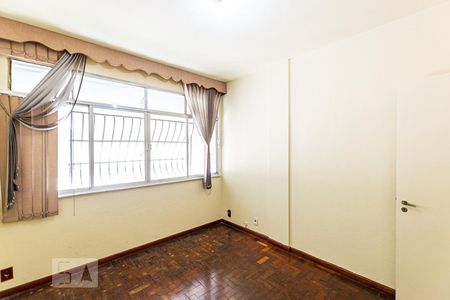 Quarto 1 de apartamento para alugar com 3 quartos, 127m² em Icaraí, Niterói