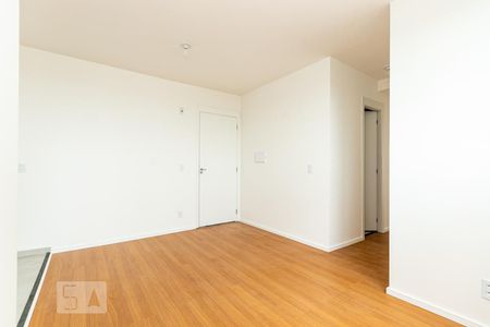 Sala  de apartamento para alugar com 2 quartos, 42m² em Vila Nhocune, São Paulo