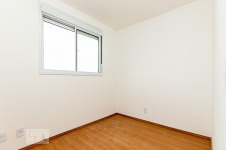 Quarto 1 de apartamento para alugar com 2 quartos, 42m² em Vila Nhocune, São Paulo