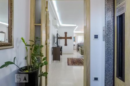 Entrada de apartamento à venda com 4 quartos, 187m² em Vila Mariana, São Paulo