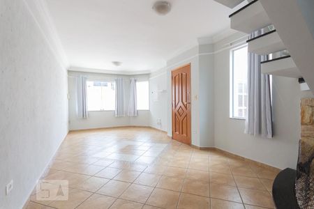 Sala de casa à venda com 3 quartos, 143m² em Vila Mazzei, São Paulo