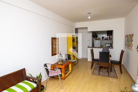 Apartamento à venda com 78m², 3 quartos e 1 vagaSala