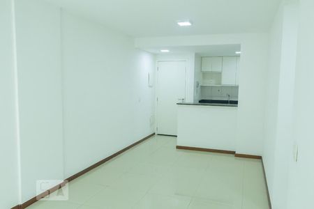 Sala de apartamento para alugar com 2 quartos, 75m² em Vila Isabel, Rio de Janeiro