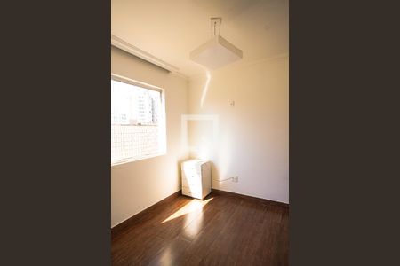 Apartamento à venda com 180m², 4 quartos e 2 vagas Apartamento à venda com 180m², 4 quartos e 2 vagasSala 2