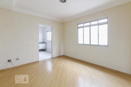 Sala  de casa à venda com 3 quartos, 144m² em Vila Santa Isabel, São Paulo