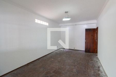 Casa para alugar com 3 quartos, 130m² em Jardim Ester Yolanda, São Paulo