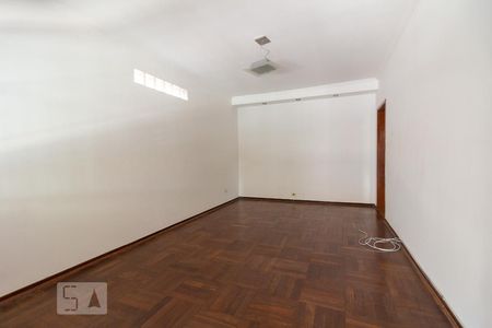 Sala de casa para alugar com 5 quartos, 200m² em Jardim Ester Yolanda, São Paulo