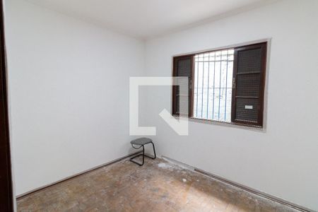 Casa para alugar com 3 quartos, 130m² em Jardim Ester Yolanda, São Paulo