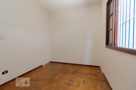 Quarto 2 de casa para alugar com 5 quartos, 200m² em Jardim Ester Yolanda, São Paulo