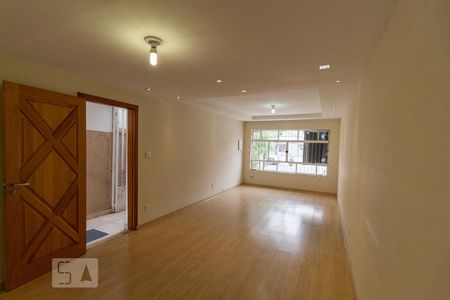 Sala de casa à venda com 3 quartos, 130m² em Brooklin, São Paulo