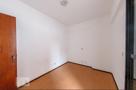 Quarto 1 de apartamento para alugar com 3 quartos, 95m² em Cambuí, Campinas