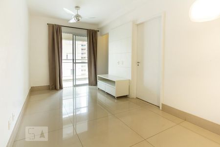 Sala de apartamento para alugar com 1 quarto, 56m² em Vila Olímpia, São Paulo