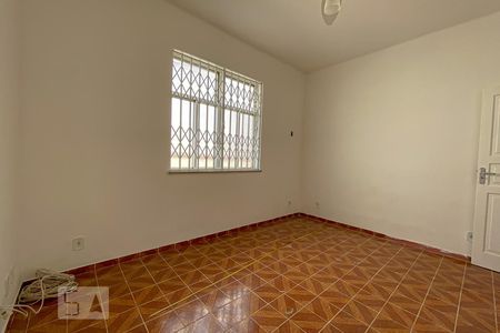 Quarto 1 de apartamento para alugar com 2 quartos, 80m² em Vila Cosmos, Rio de Janeiro