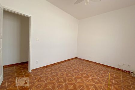 Quarto 1 de apartamento para alugar com 2 quartos, 80m² em Vila Cosmos, Rio de Janeiro