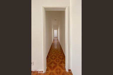 Corredor de apartamento para alugar com 2 quartos, 80m² em Vila Cosmos, Rio de Janeiro