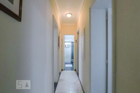 Corredor de apartamento para alugar com 3 quartos, 384m² em Vila São José, São Paulo