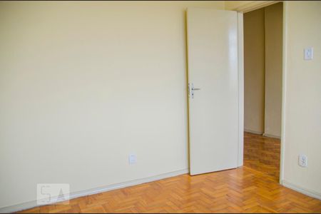 Quarto 1 de apartamento para alugar com 2 quartos, 69m² em Pilares, Rio de Janeiro