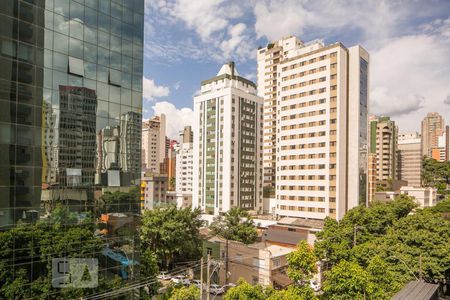 Vista de apartamento para alugar com 1 quarto, 48m² em Funcionários, Belo Horizonte