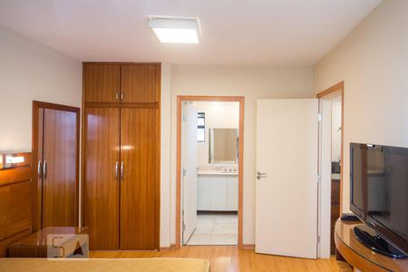 Quarto de apartamento para alugar com 1 quarto, 48m² em Funcionários, Belo Horizonte