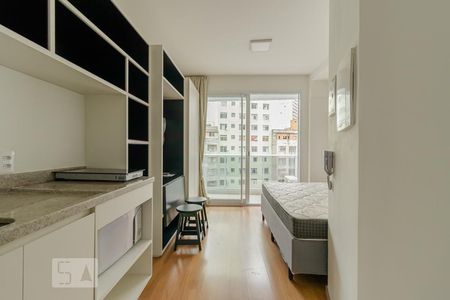Apartamento à venda com 22m², 1 quarto e 1 vagaSala/Quarto/Cozinha