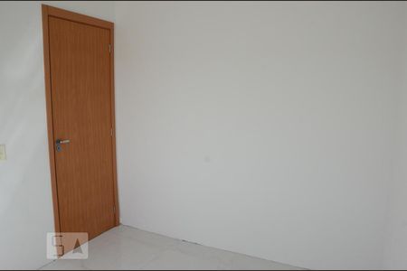 Quarto de apartamento para alugar com 2 quartos, 42m² em São José, Canoas
