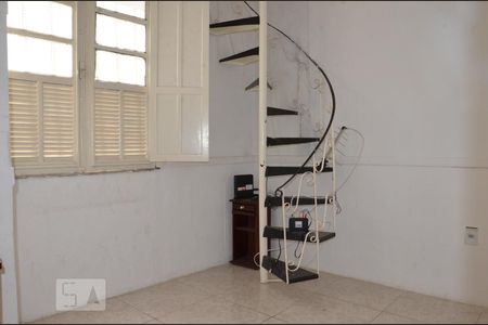 Sala de casa à venda com 3 quartos, 80m² em Quintino Bocaiuva, Rio de Janeiro