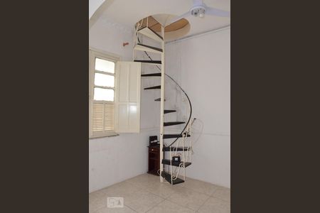 Sala de casa à venda com 3 quartos, 80m² em Quintino Bocaiuva, Rio de Janeiro