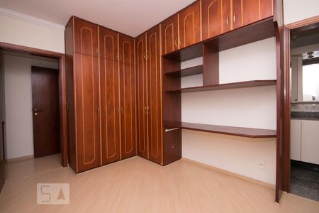 suite 1 de apartamento à venda com 4 quartos, 167m² em Vila Regente Feijó, São Paulo