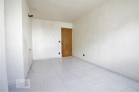 Sala de apartamento para alugar com 2 quartos, 50m² em Parque Pinheiros, Taboão da Serra