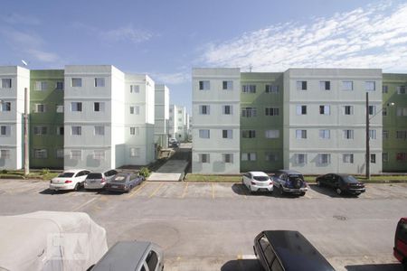 Vista do quarto 1 de apartamento para alugar com 2 quartos, 50m² em Parque Pinheiros, Taboão da Serra